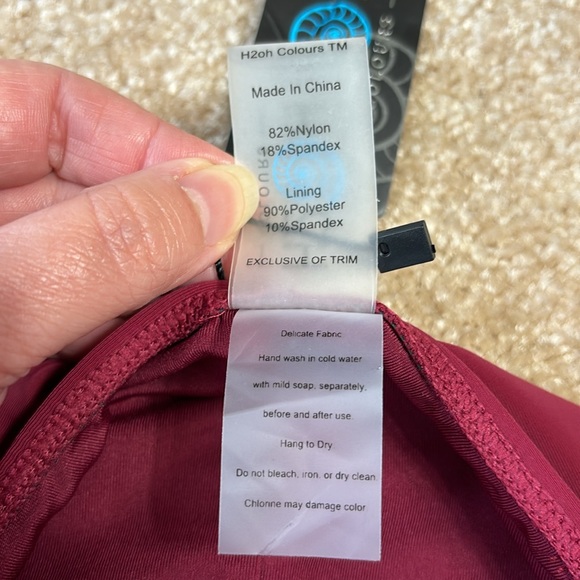 NWT H2OH!‎ Ruched One Piece Colours Out of this World Swimsuit Women XXL - Picture 4 of 10